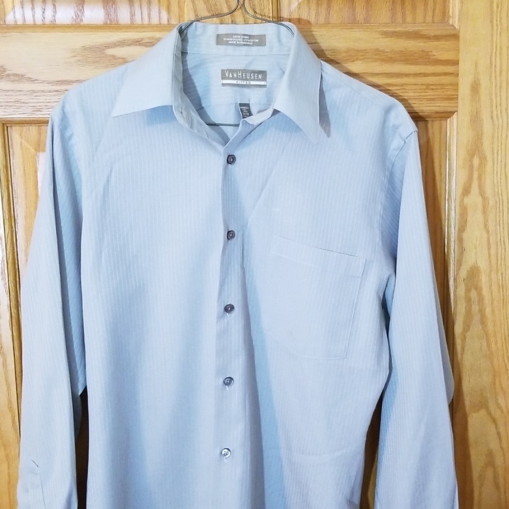 Men's dress shirt